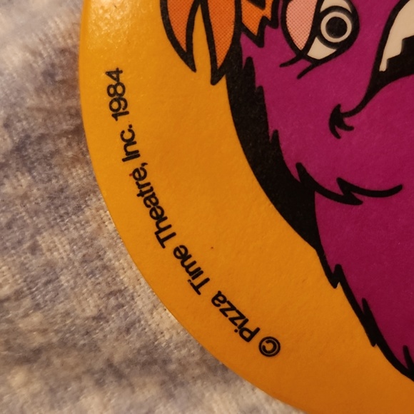 1984 Vintage Mr. Munch pin from Chucky Cheese - Picture 2 of 6